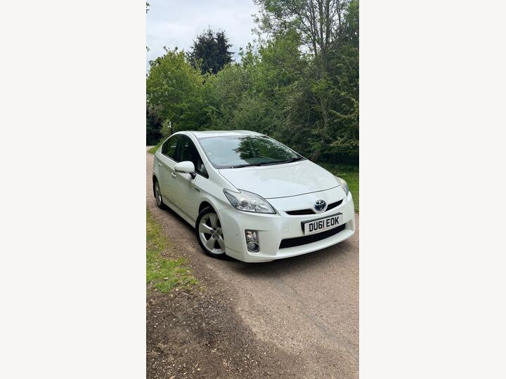 Toyota Prius 1.8 VVT-h T Spirit CVT Euro 5 (s/s) 5dr Toyota Prius 1.8 VVT-h T Spirit CVT Euro 5 (s/s) 5dr