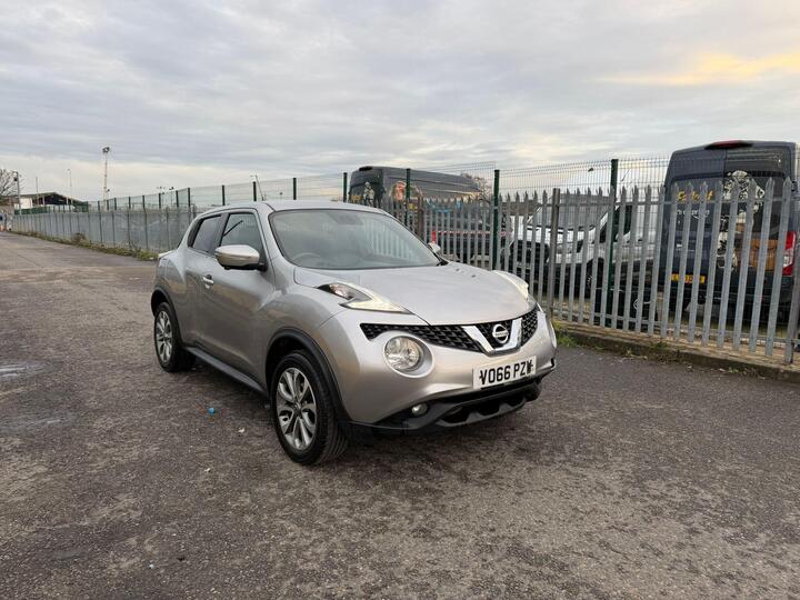 Nissan Juke 1.6 N-Connecta XTRON Euro 6 5dr