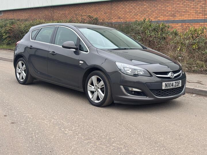 Vauxhall Astra 1.6 16v SRi Euro 5 5dr