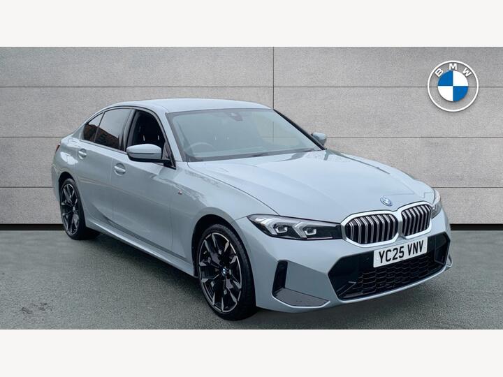 BMW 3 Series 2.0 330e 22.3kWh M Sport Auto Euro 6 (s/s) 4dr BMW 3 Series 2.0 330e 22.3kWh M Sport Auto Euro 6 (s/s) 4dr