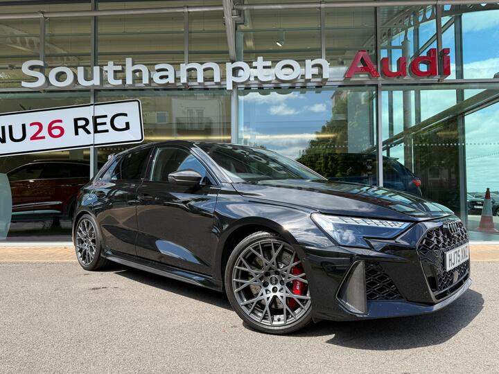 Audi RS3 2.5 TFSI Carbon Vorsprung Sportback S Tronic Quattro Euro 6 (s/s) 5dr