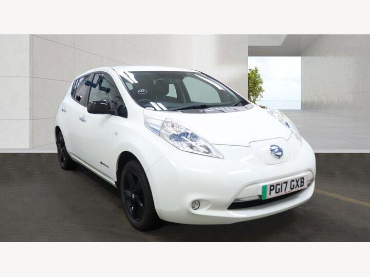 Nissan Leaf 30kWh Black Edition Auto 5dr