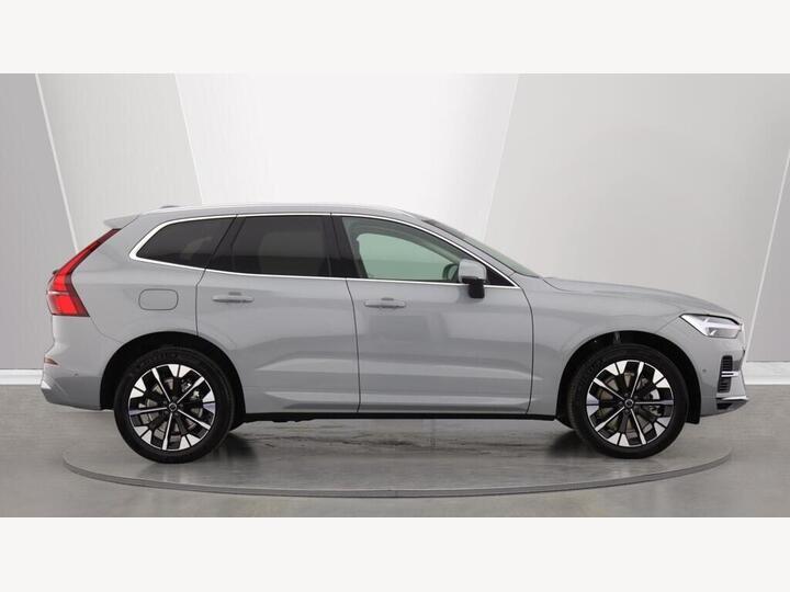 Volvo XC60 2.0 T8 18.8kWh Ultra Bright Auto AWD Euro 6 (s/s) 5dr