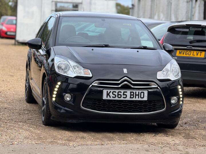 DS AUTOMOBILES DS 3 1.6 BlueHDi DStyle Nav Euro 6 (s/s) 3dr DS AUTOMOBILES DS 3 1.6 BlueHDi DStyle Nav Euro 6 (s/s) 3dr