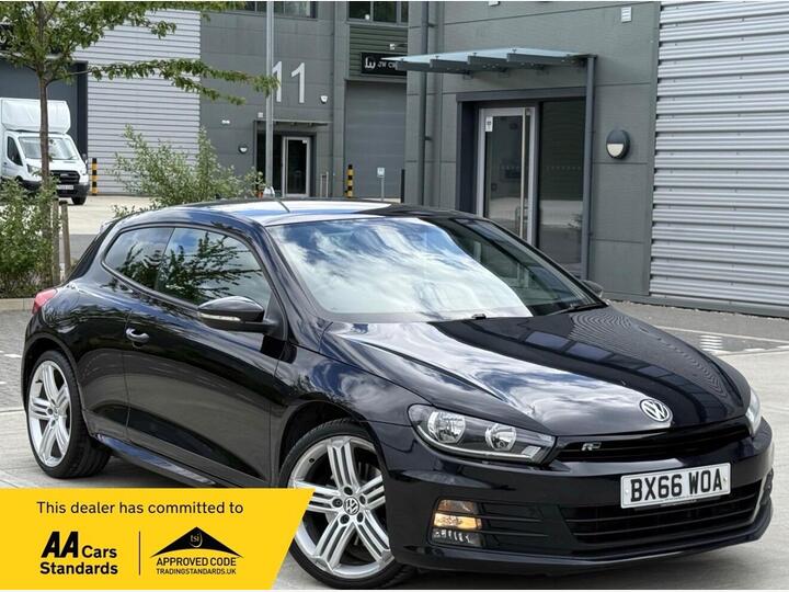 Volkswagen Scirocco 2.0 TSI BlueMotion Tech R-Line Euro 6 (s/s) 3dr