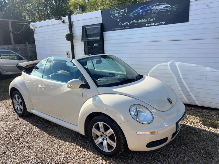 Volkswagen Beetle 1.6 Luna Cabriolet Euro 4 2dr