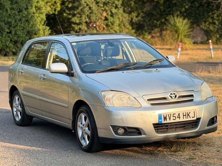 Toyota Corolla 1.6 VVT-i T Spirit 5dr