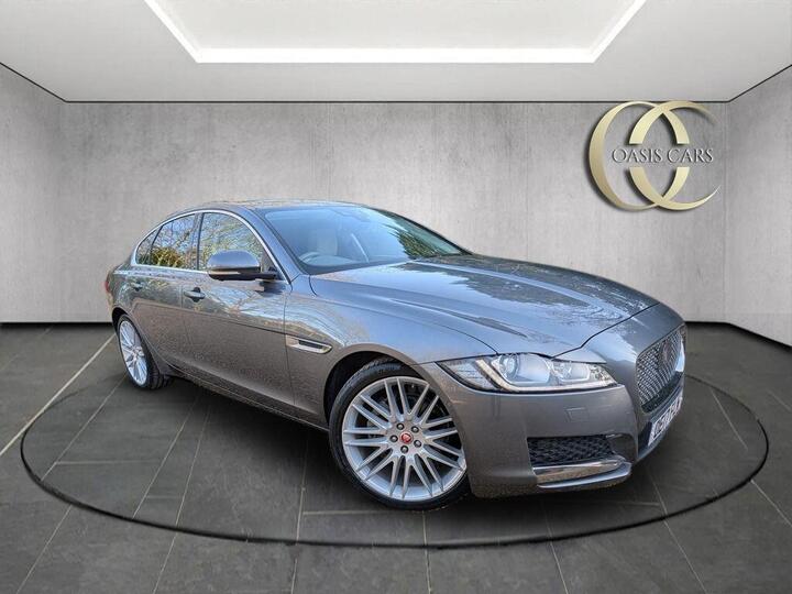 Jaguar XF 2.0d Portfolio Auto Euro 6 (s/s) 4dr