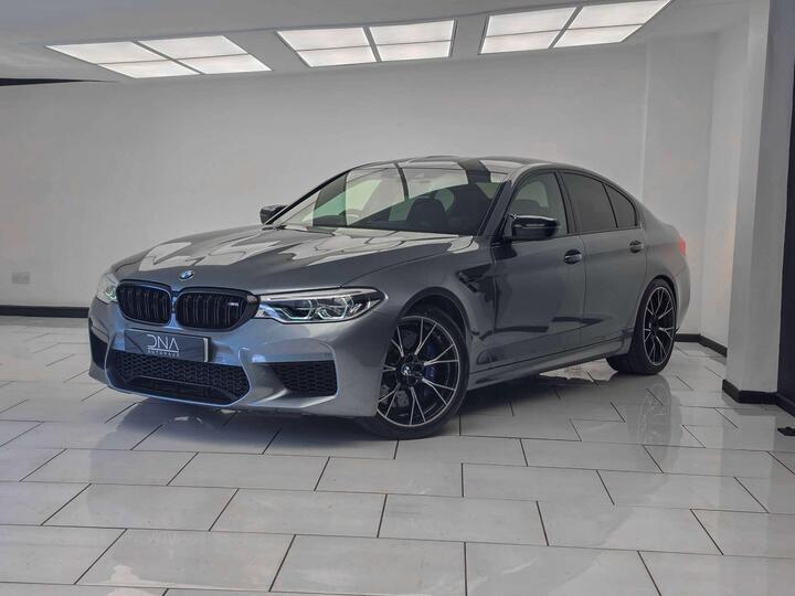 BMW M5 4.4i V8 Competition Steptronic XDrive Euro 6 (s/s) 4dr