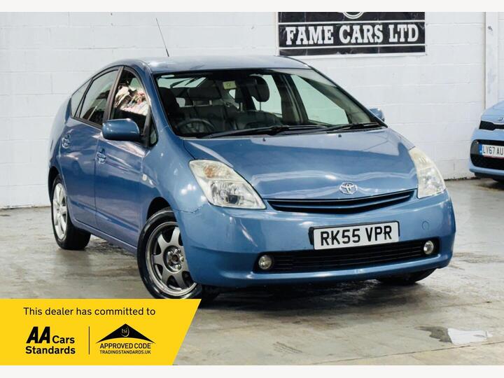 Toyota Prius 1.5 T Spirit CVT 5dr Toyota Prius 1.5 T Spirit CVT 5dr