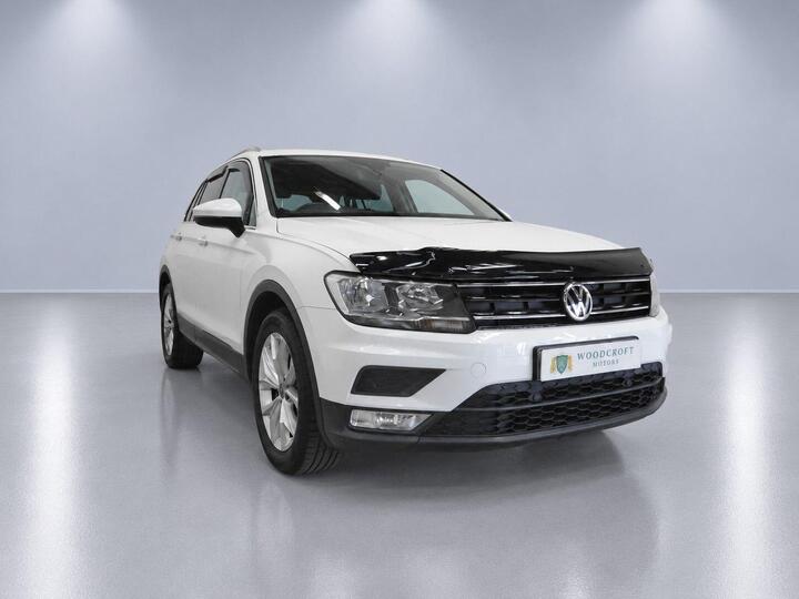 Volkswagen Tiguan 2.0 TDI BlueMotion Tech SE Navigation Euro 6 (s/s) 5dr