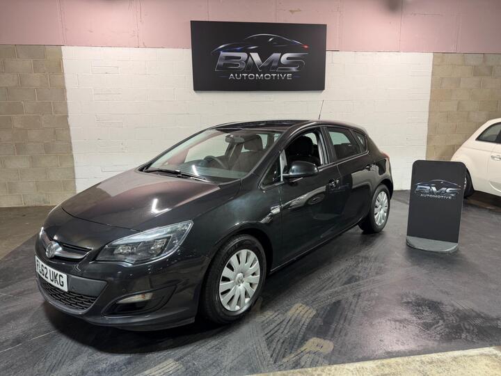 Vauxhall Astra 1.7 CDTi EcoFLEX Exclusiv Euro 5 (s/s) 5dr