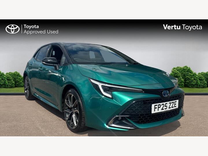 Toyota Corolla 2.0 VVT-h Excel CVT Euro 6 (s/s) 5dr Toyota Corolla 2.0 VVT-h Excel CVT Euro 6 (s/s) 5dr