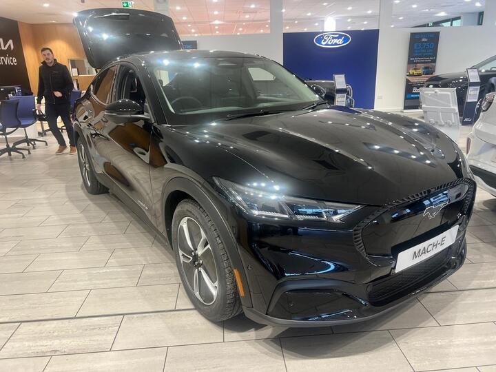 Ford Mustang Mach-E Standard Range 72kWh Select 5dr