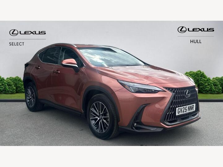 Lexus NX 2.5 450h+ 18.1kWh Premium E-CVT 4WD Euro 6 (s/s) 5dr