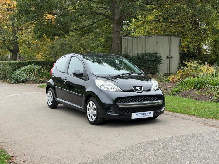 Peugeot 107 1.0 12V Urban Euro 5 5dr
