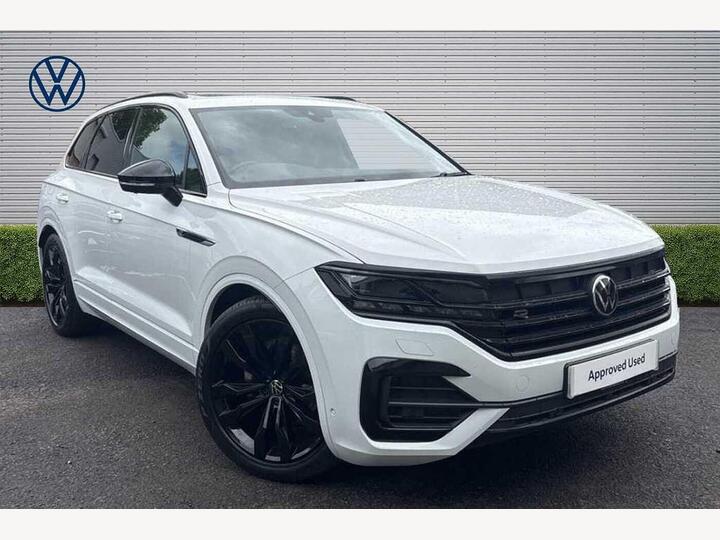 Volkswagen Touareg 3.0 TDI V6 Black Edition Tiptronic 4Motion Euro 6 (s/s) 5dr