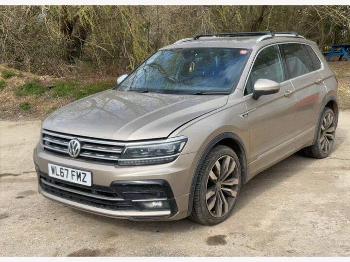 Volkswagen Tiguan 2.0 TDI R-Line DSG 4Motion Euro 6 (s/s) 5dr