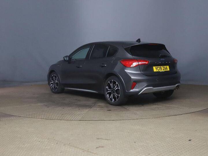 Ford FOCUS 1.0T EcoBoost Active X Auto Euro 6 (s/s) 5dr