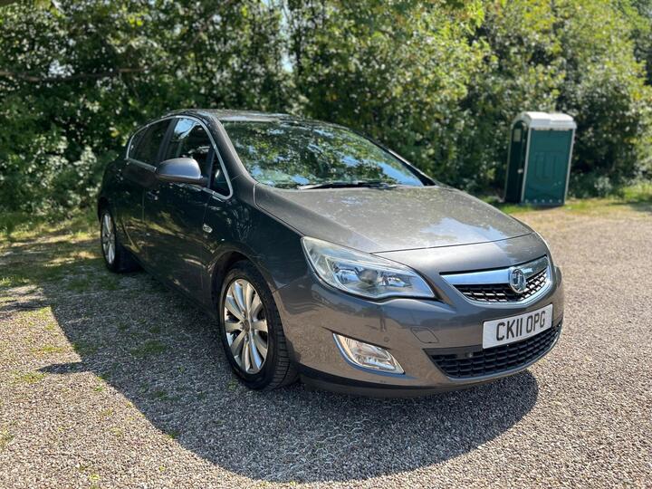 Vauxhall Astra 2.0 CDTi SE Auto Euro 5 5dr