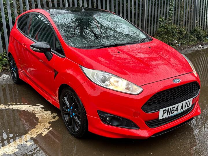 Ford Fiesta 1.0T EcoBoost Zetec S Red Edition Euro 5 (s/s) 3dr