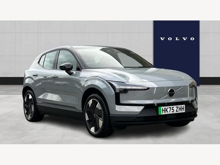 Volvo EX30 Twin Performance 69kWh Plus Auto AWD 5dr