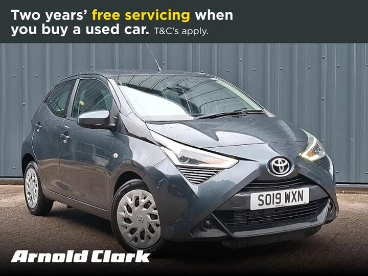 Toyota AYGO 1.0 VVT-i X-play Euro 6 5dr