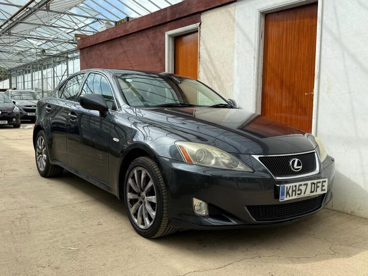 Lexus IS 2.2 220TD SE-L 4dr