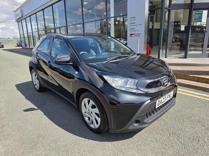 Toyota Aygo X 1.0 VVT-i Pure Euro 6 (s/s) 5dr
