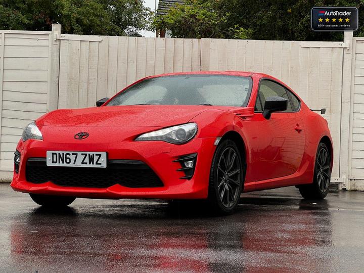 Toyota GT86 2.0 Boxer D-4S Club Series Orange Edition Euro 6 2dr