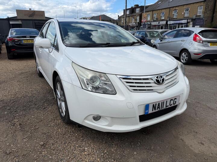 Toyota Avensis 2.2 D-4D TR Euro 5 4dr