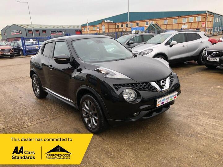 Nissan JUKE 1.5 DCi 8v Tekna Euro 5 (s/s) 5dr Nissan JUKE 1.5 DCi 8v Tekna Euro 5 (s/s) 5dr