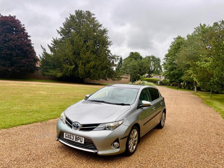 Toyota Auris 1.8 VVT-h Excel CVT Euro 5 (s/s) 5dr