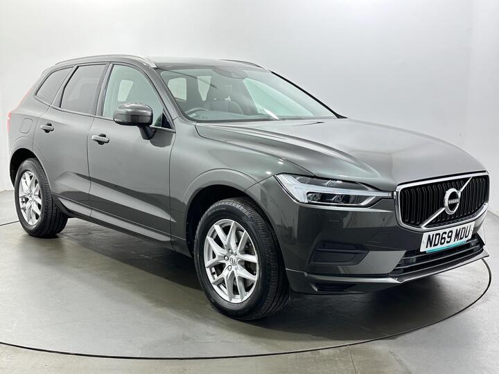 Volvo XC60 2.0 B4 MHEV Momentum Auto AWD Euro 6 (s/s) 5dr