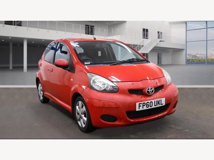 Toyota AYGO 1.0 VVT-i Go Euro 5 5dr Toyota AYGO 1.0 VVT-i Go Euro 5 5dr
