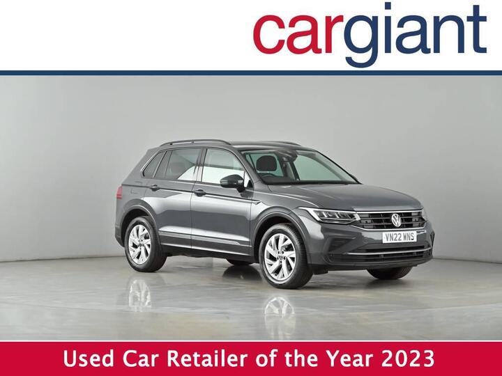 Volkswagen Tiguan 1.5 TSI Life DSG Euro 6 (s/s) 5dr Volkswagen Tiguan 1.5 TSI Life DSG Euro 6 (s/s) 5dr