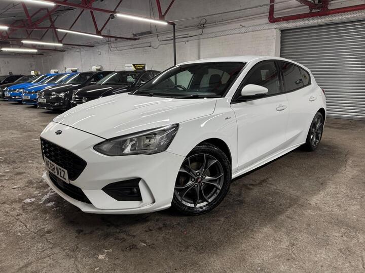 Ford Focus 1.0T EcoBoost ST-Line Euro 6 (s/s) 5dr