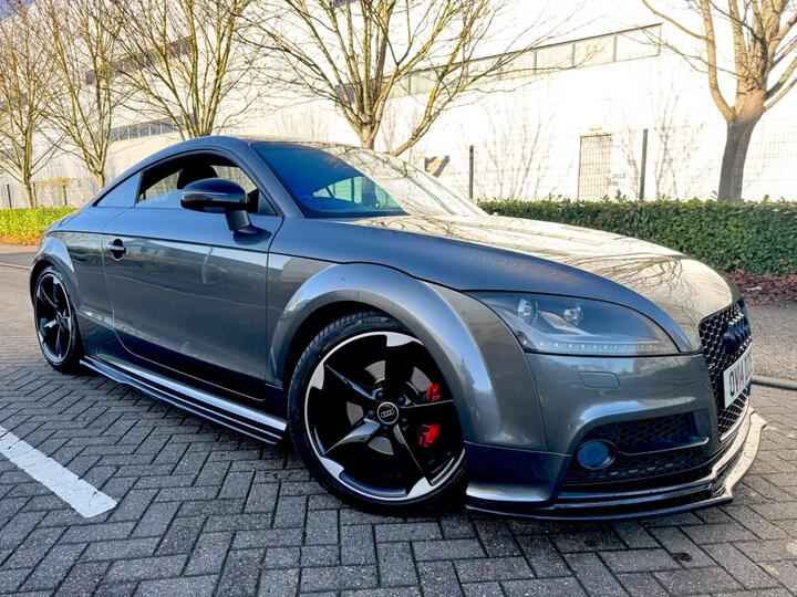 Audi TT 2.0 TFSI Black Edition Euro 5 (s/s) 3dr