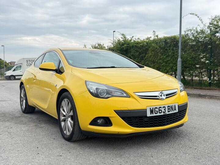 Vauxhall Astra GTC 2.0 CDTi SRi Auto Euro 5 3dr Vauxhall Astra GTC 2.0 CDTi SRi Auto Euro 5 3dr