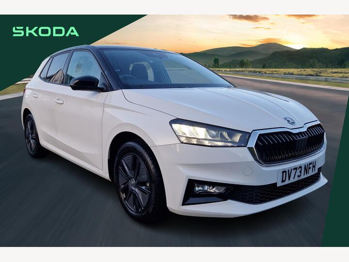 Skoda FABIA 1.0 TSI Colour Edition Euro 6 (s/s) 5dr Skoda FABIA 1.0 TSI Colour Edition Euro 6 (s/s) 5dr