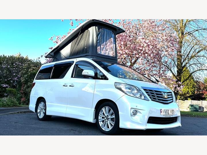 Toyota Alphard 4 Berth 2.4 Automatic 2010 46000 Miles