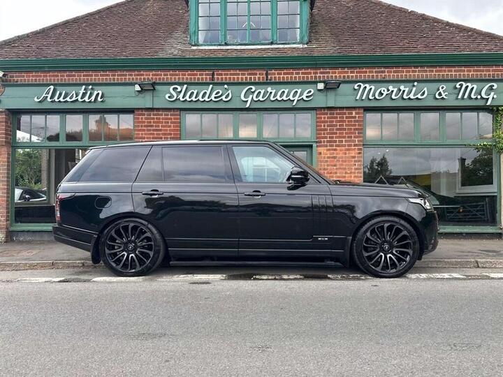 Land Rover Range Rover 4.4 SD V8 Autobiography Auto 4WD Euro 6 (s/s) 5dr LWB Land Rover Range Rover 4.4 SD V8 Autobiography Auto 4WD Euro 6 (s/s) 5dr LWB