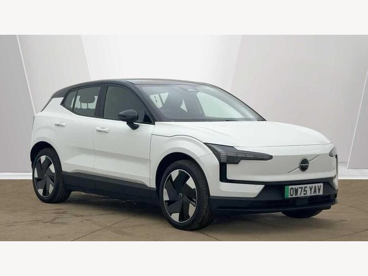 Volvo EX30 Twin Performance 69kWh Plus Auto AWD 5dr