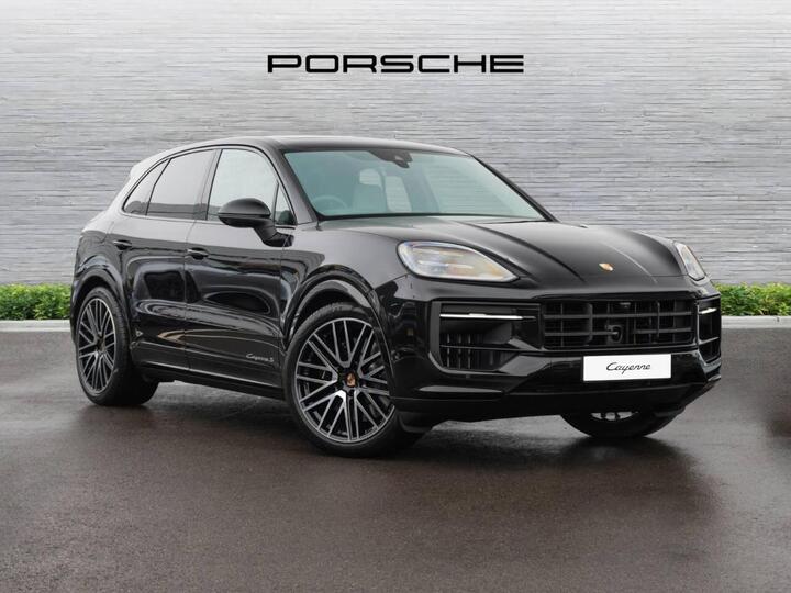 Porsche Cayenne 3.0 V6 E-Hybrid 25.9kWh Black Edition TiptronicS 4WD Euro 6 (s/s) 5dr Porsche Cayenne 3.0 V6 E-Hybrid 25.9kWh Black Edition TiptronicS 4WD Euro 6 (s/s) 5dr