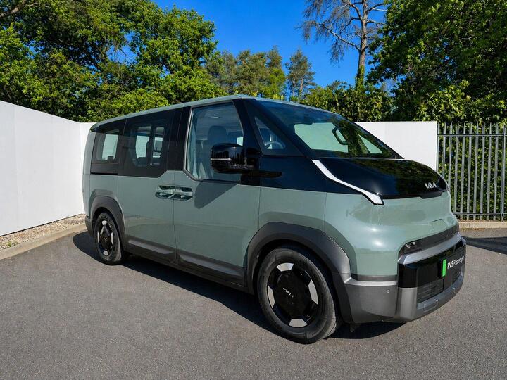 Kia PV5 Long Range 71.2kWh Plus Passenger MPV Auto 5dr