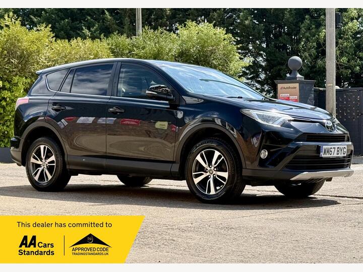 Toyota RAV4 2.0 D-4D Business Edition Euro 6 (s/s) 5dr (Safety Sense, Nav)