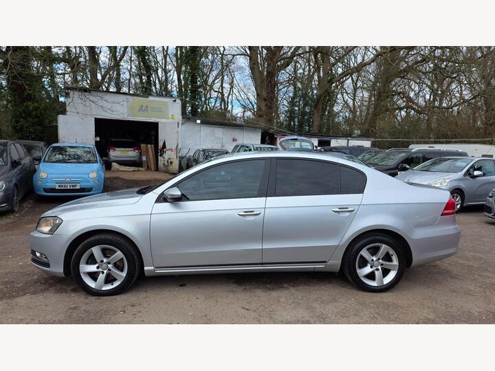 Volkswagen Passat 1.6 TDI BlueMotion Tech S Euro 5 (s/s) 4dr