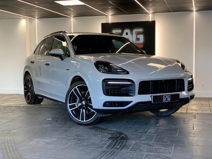 Porsche CAYENNE 3.0 V6 E-Hybrid 17.9kWh Platinum Edition TiptronicS 4WD Euro 6 (s/s) 5dr (3.6kW Charger)