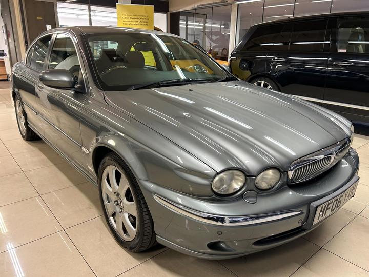 Jaguar X-Type 2.2D SE 4dr