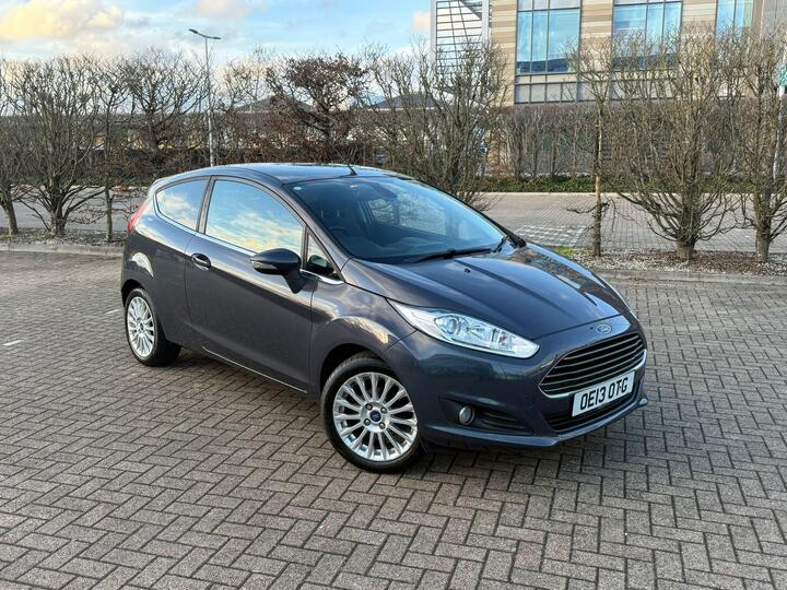 Ford Fiesta 1.6 Titanium Powershift Euro 5 3dr